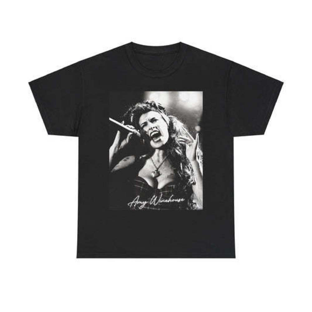Amy Winehouse T-shirt - Hop Hop 90's Retro T-shirt